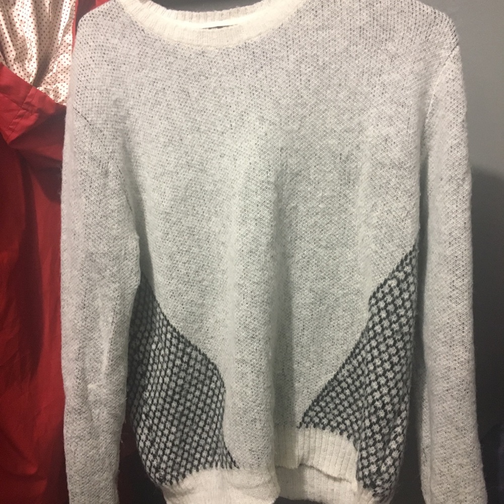 Sweater - Picture 3 of 3